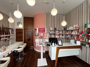 Photo 6- click for photo gallery